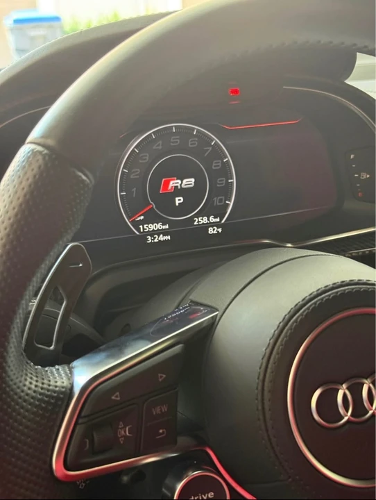 2018 Audi 4S R8 - Image 10 of 12