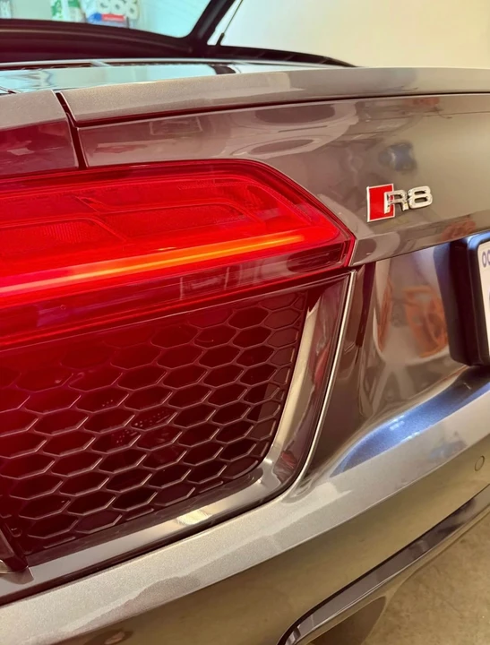 2018 Audi 4S R8 - Image 6 of 12