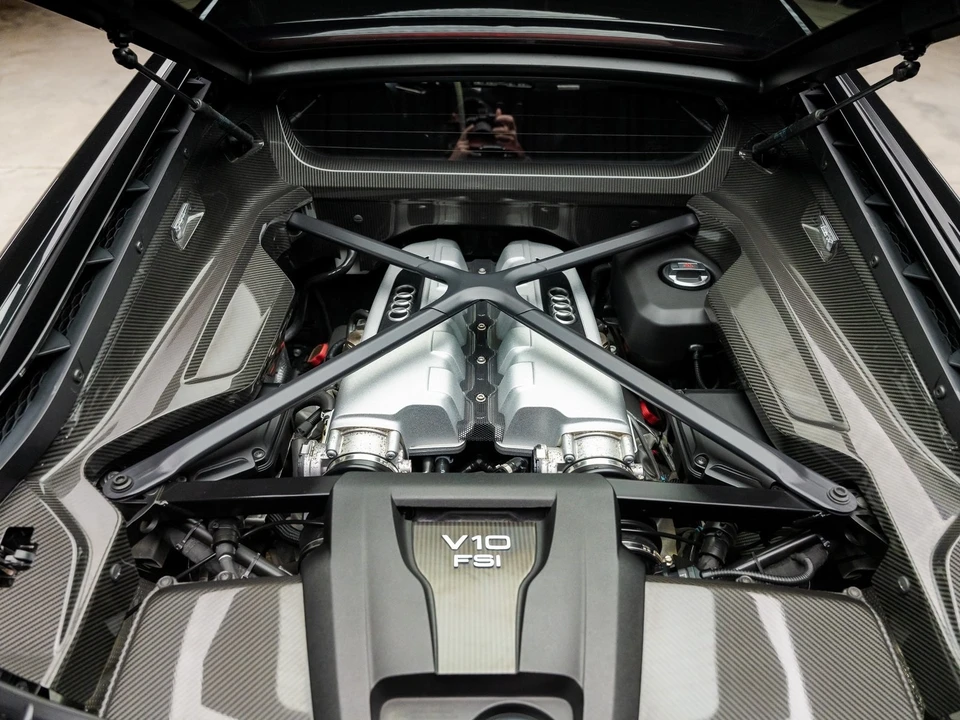 2018 Audi 4S R8 - Image 3 of 12