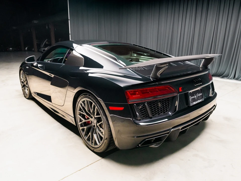 2018 Audi 4S R8 - Image 11 of 12