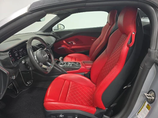 2018 Audi 4S R8 - Image 3 of 7