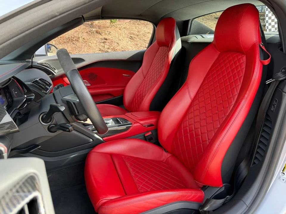 2018 Audi 4S R8 - Image 16 of 21