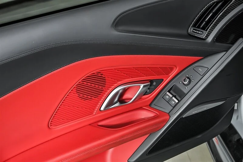 2018 Audi 4S R8 - Image 16 of 31