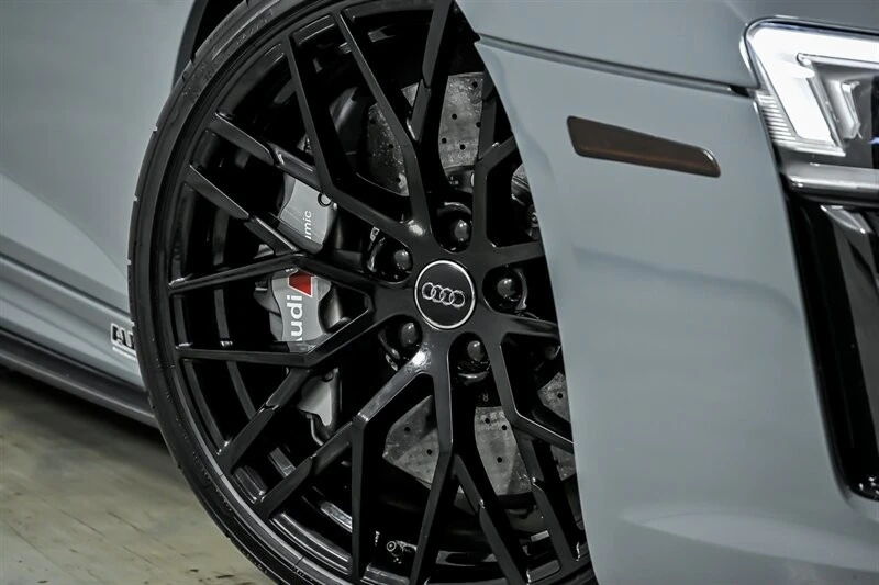 2018 Audi 4S R8 - Image 4 of 31