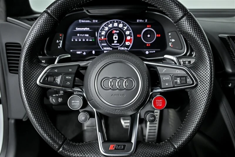 2018 Audi 4S R8 - Image 27 of 31
