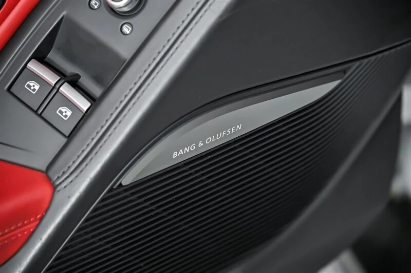 2018 Audi 4S R8 - Image 18 of 31