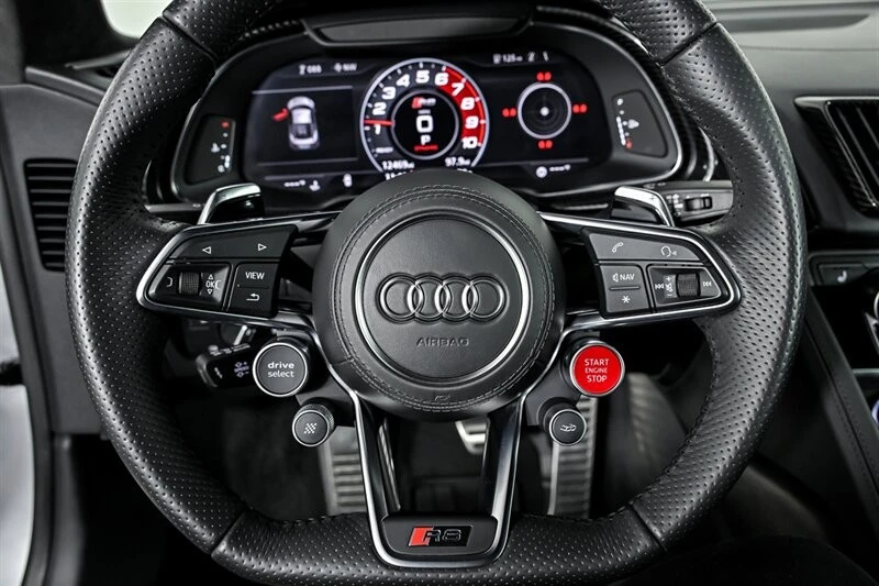 2018 Audi 4S R8 - Image 26 of 31