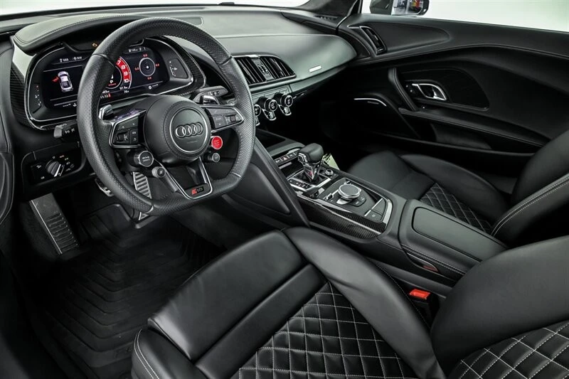 2018 Audi 4S R8 - Image 18 of 31
