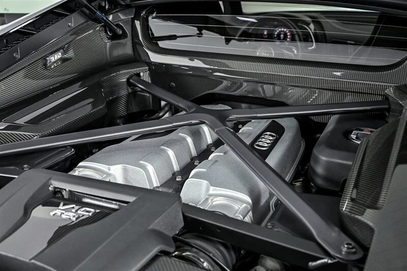 2018 Audi 4S R8 - Image 12 of 31