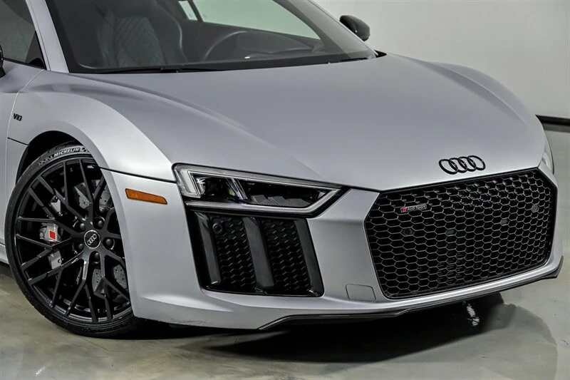 2018 Audi 4S R8 - Image 2 of 31