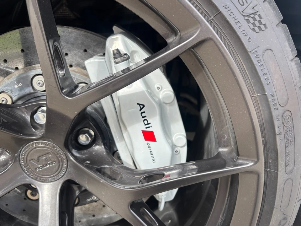 2018 Audi 4S R8 - Image 14 of 21
