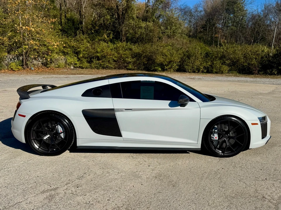 2018 Audi 4S R8 - Image 7 of 21