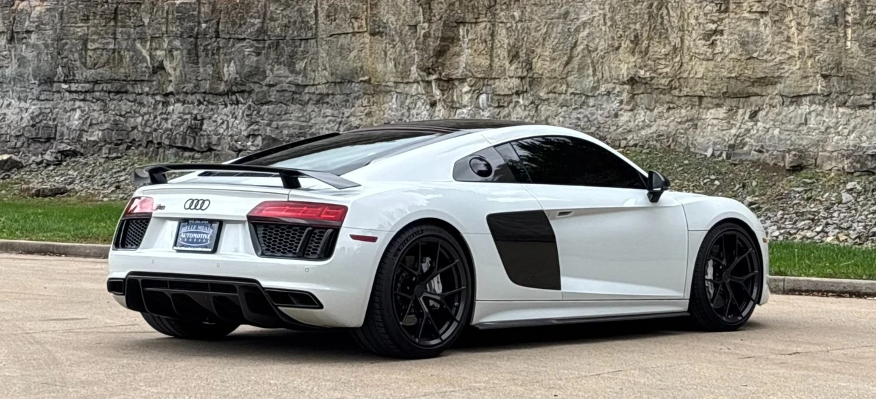 2018 Audi 4S R8 - Image 3 of 21