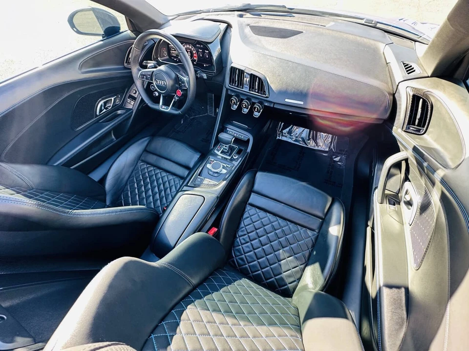 2018 Audi 4S R8 - Image 17 of 21
