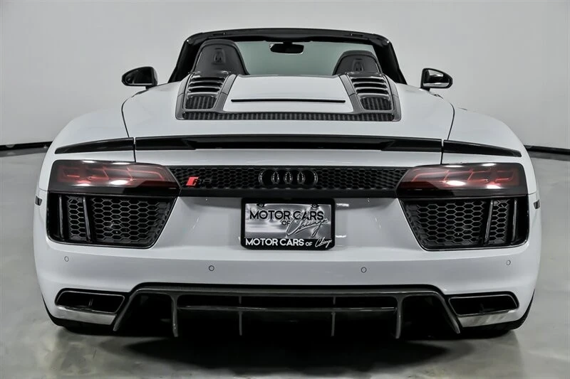 2018 Audi 4S R8 - Image 11 of 12