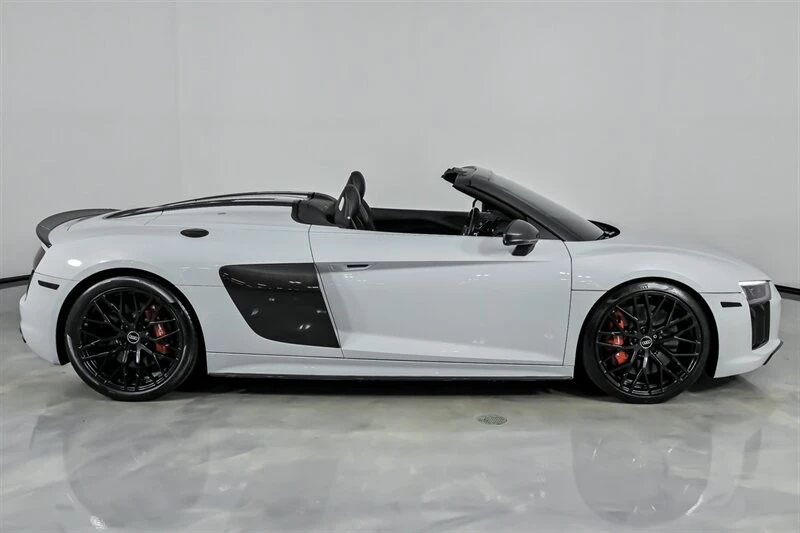 2018 Audi 4S R8 - Image 14 of 21