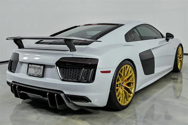 2018 Audi 4S R8 - Image 10 of 31