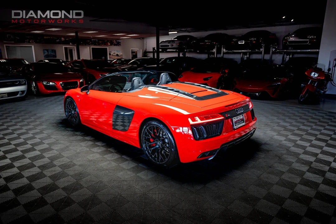 2018 Audi 4S R8 - Image 4 of 12