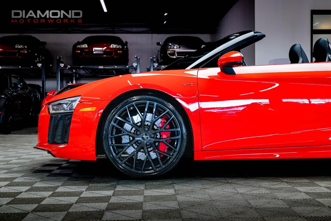 2018 Audi 4S R8 - Image 11 of 12