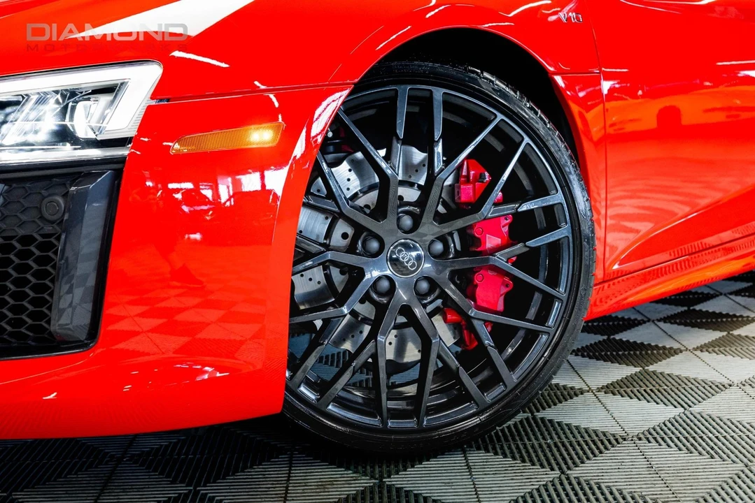 2018 Audi 4S R8 - Image 6 of 12