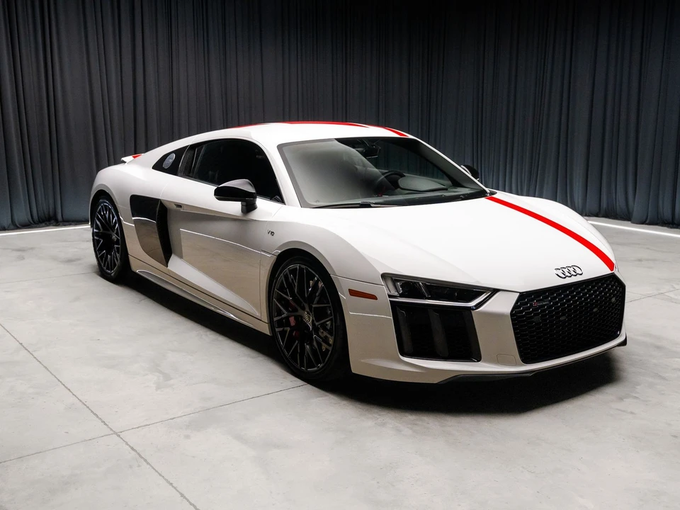 2018 Audi 4S R8 - Image 5 of 31