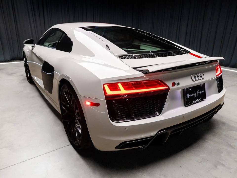 2018 Audi 4S R8 - Image 13 of 31