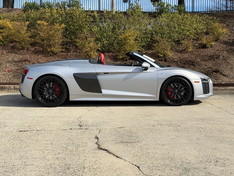 2018 Audi 4S R8 - Image 3 of 21