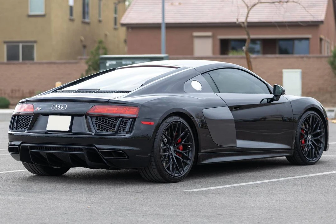 2018 Audi 4S R8 - Image 4 of 6