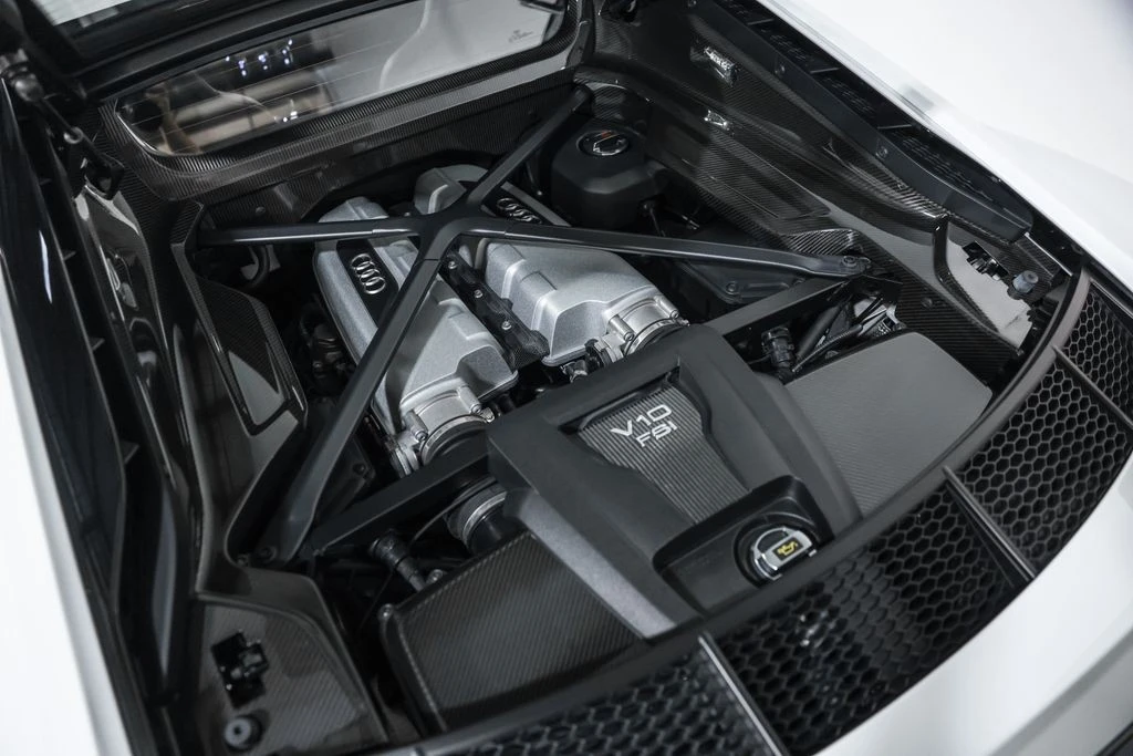2018 Audi 4S R8 - Image 24 of 31