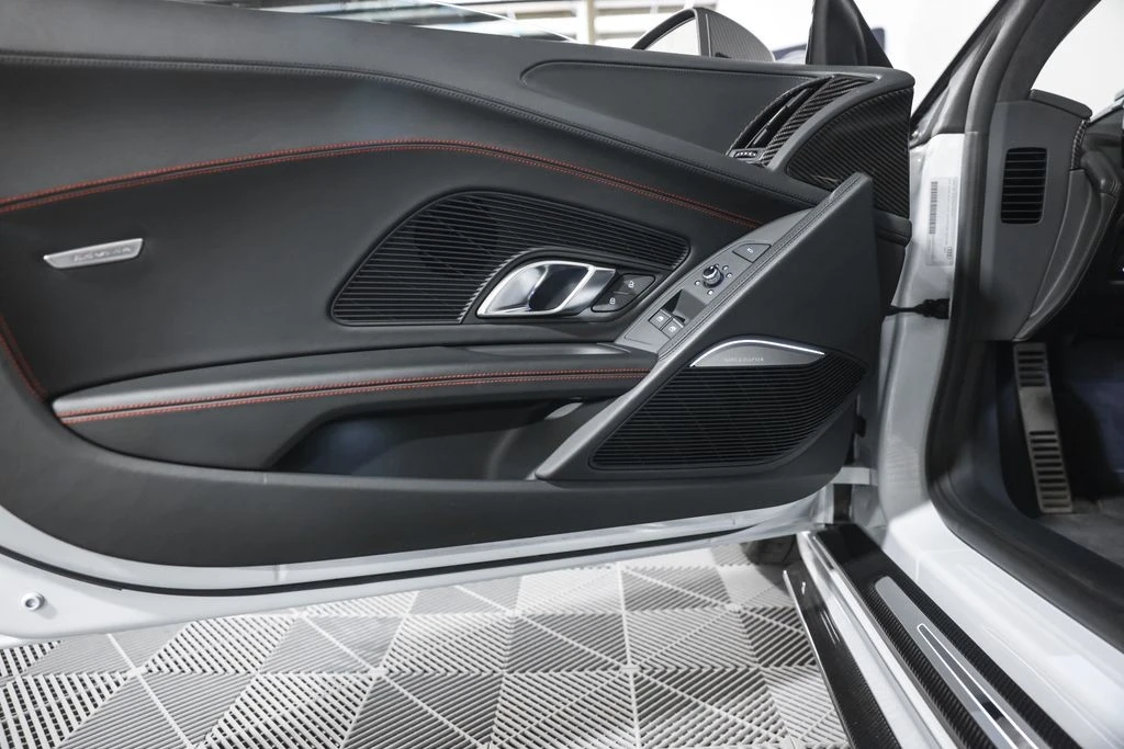 2018 Audi 4S R8 - Image 31 of 31