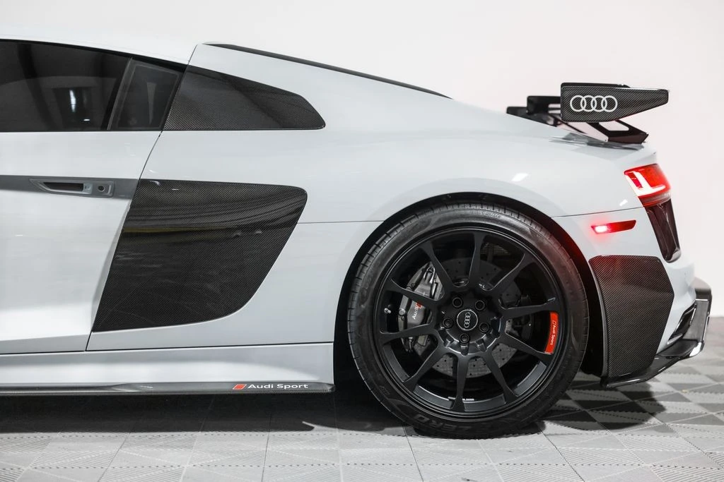 2018 Audi 4S R8 - Image 17 of 31