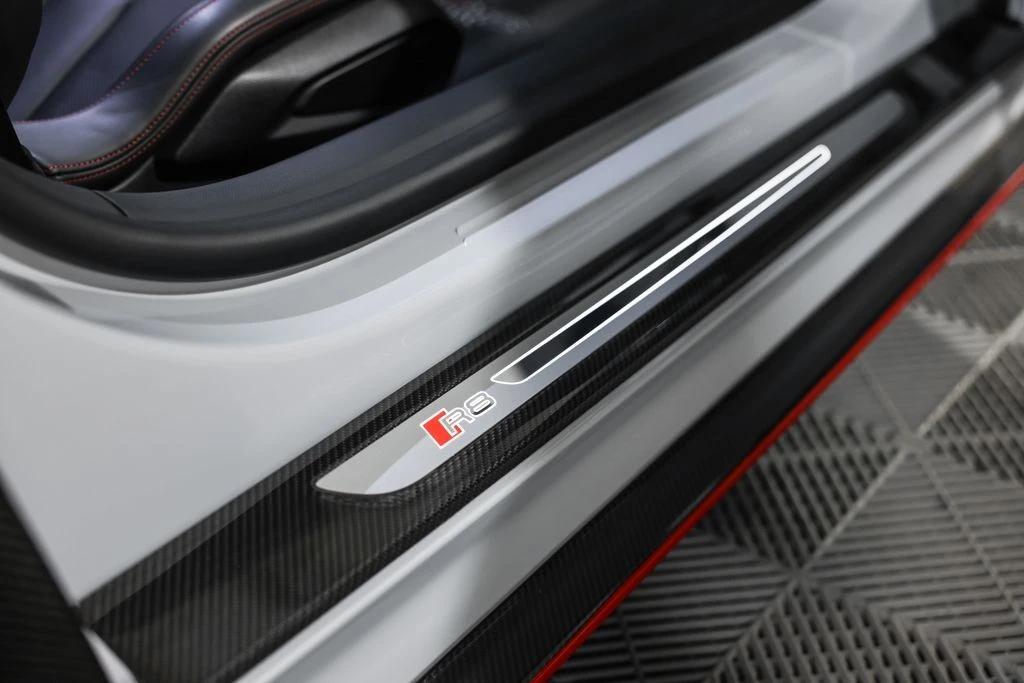 2018 Audi 4S R8 - Image 23 of 31