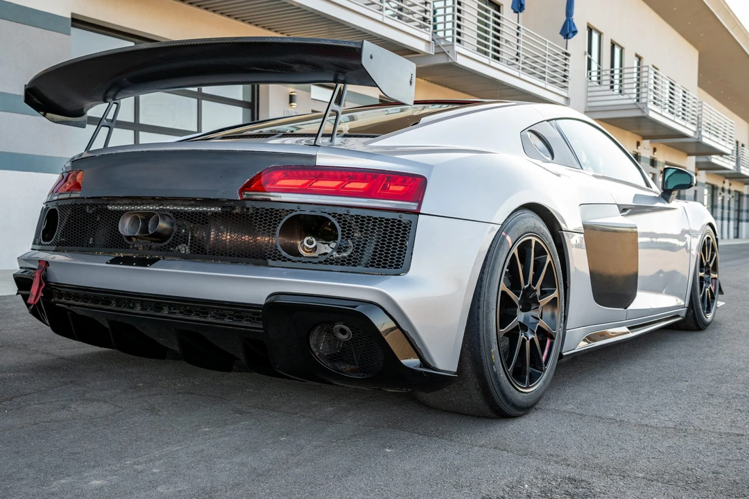 2018 Audi 4S R8 - Image 26 of 31