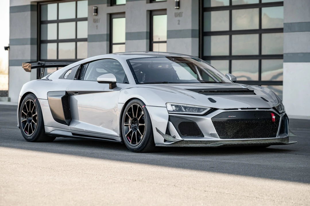 2018 Audi 4S R8 - Image 3 of 31