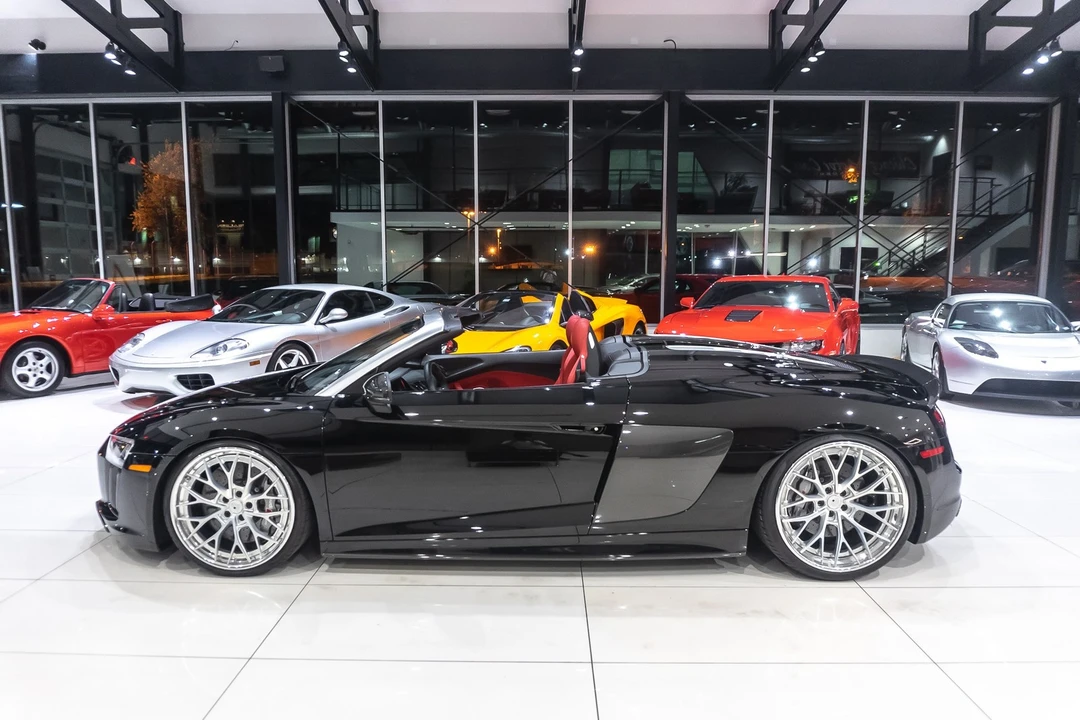 2018 Audi 4S R8 - Image 19 of 31
