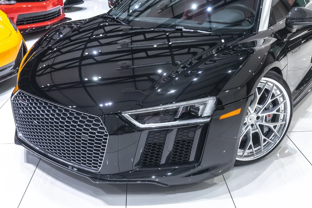 2018 Audi 4S R8 - Image 5 of 31