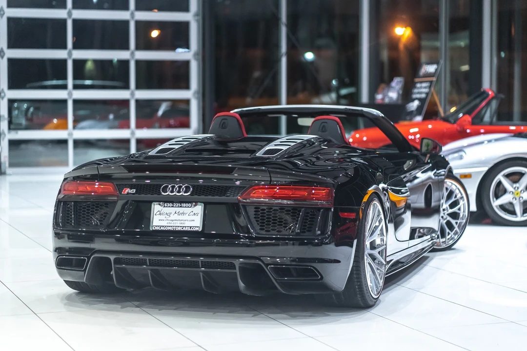 2018 Audi 4S R8 - Image 10 of 31