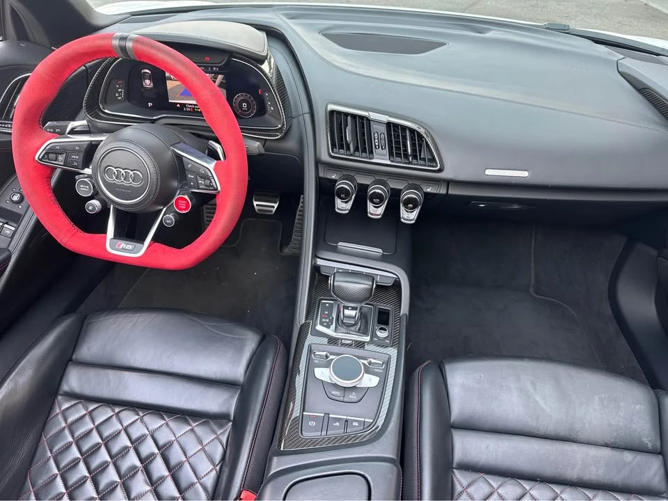 2018 Audi 4S R8 - Image 17 of 20