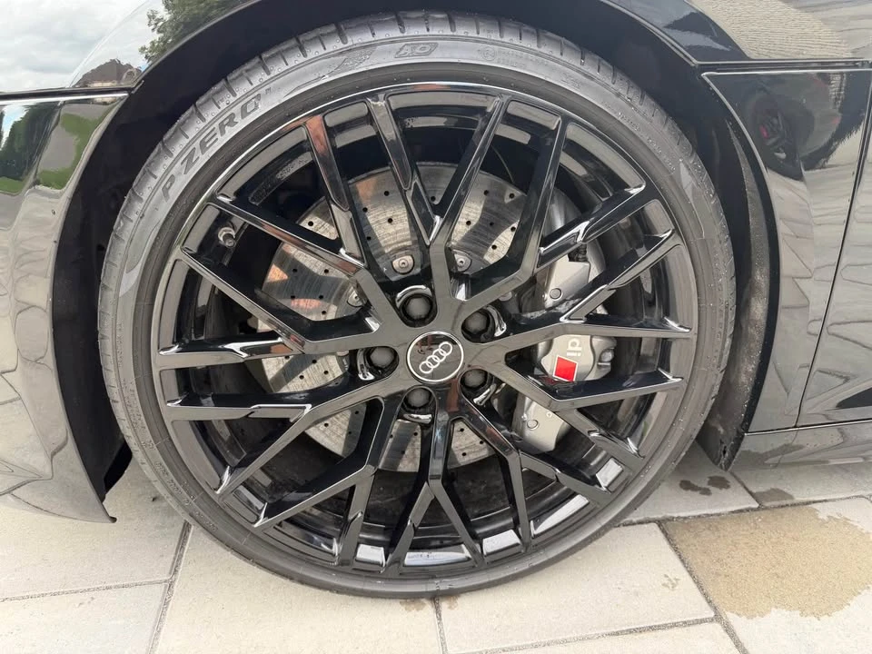 2018 Audi 4S R8 - Image 9 of 14