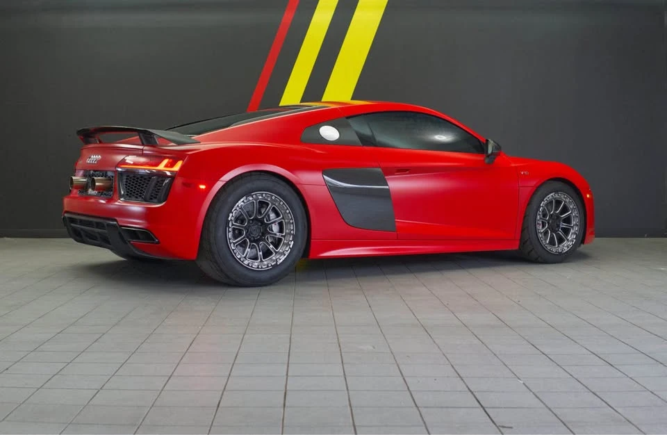 2018 Audi 4S R8 - Image 5 of 20