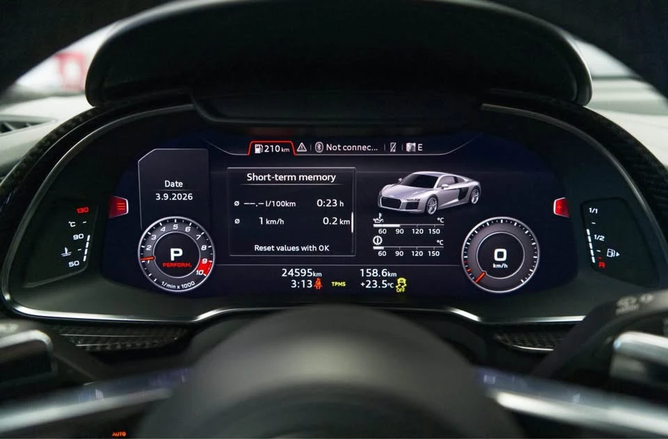 2018 Audi 4S R8 - Image 19 of 20