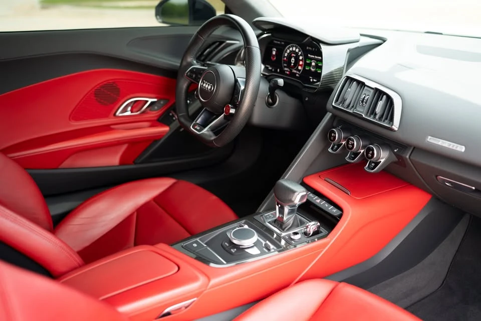 2018 Audi 4S R8 - Image 12 of 13