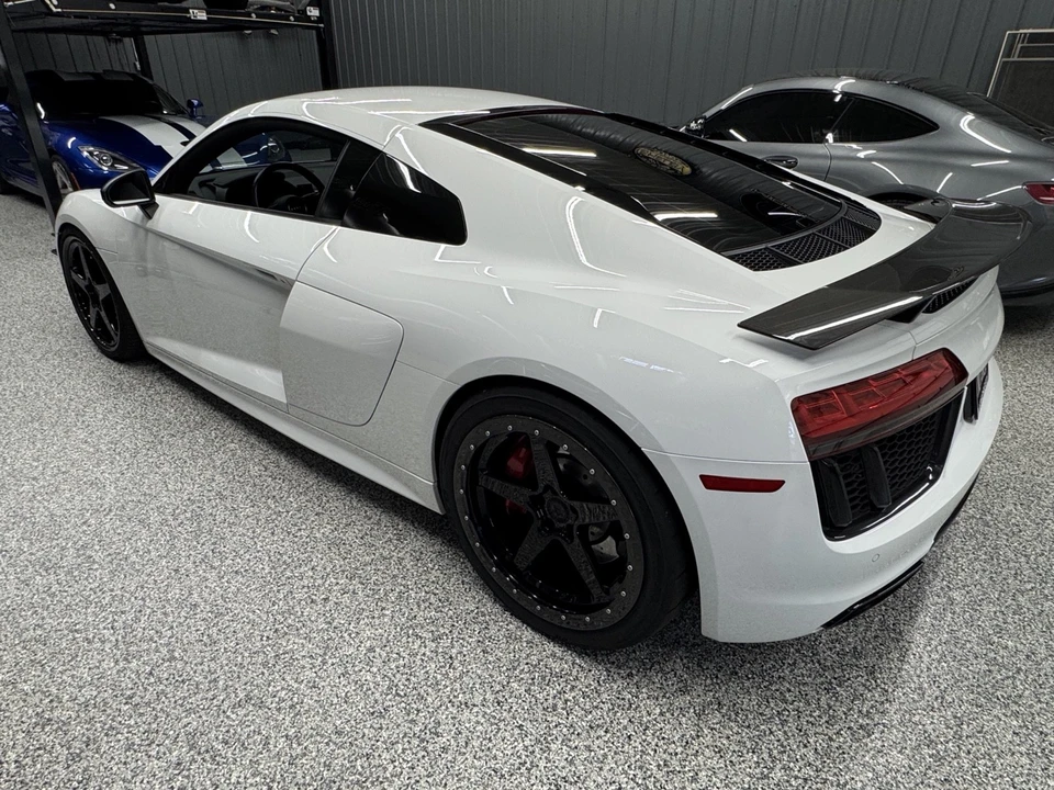 2018 Audi 4S R8 - Image 3 of 24