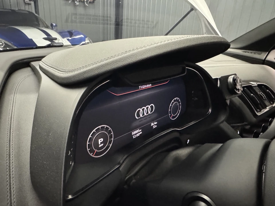 2018 Audi 4S R8 - Image 17 of 24