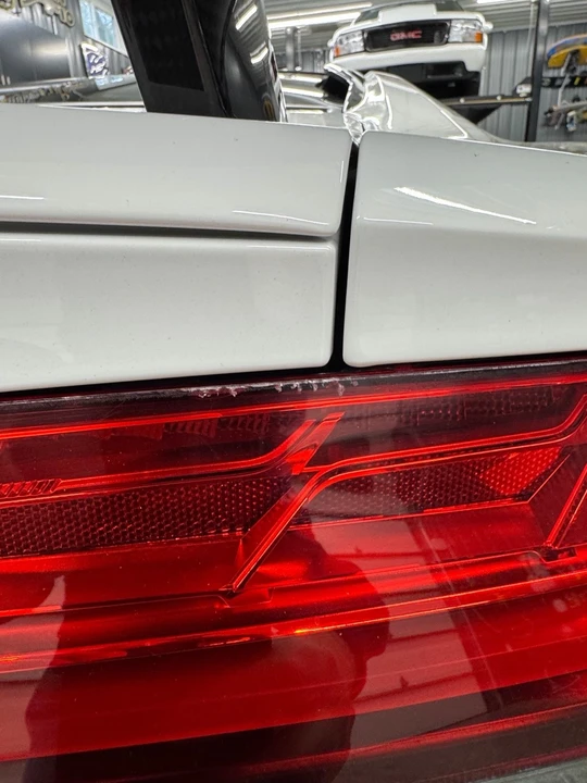 2018 Audi 4S R8 - Image 12 of 24