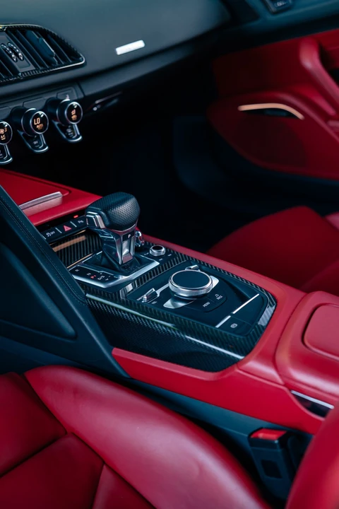 2018 Audi 4S R8 - Image 24 of 31