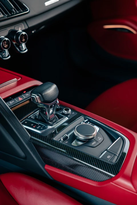 2018 Audi 4S R8 - Image 6 of 31