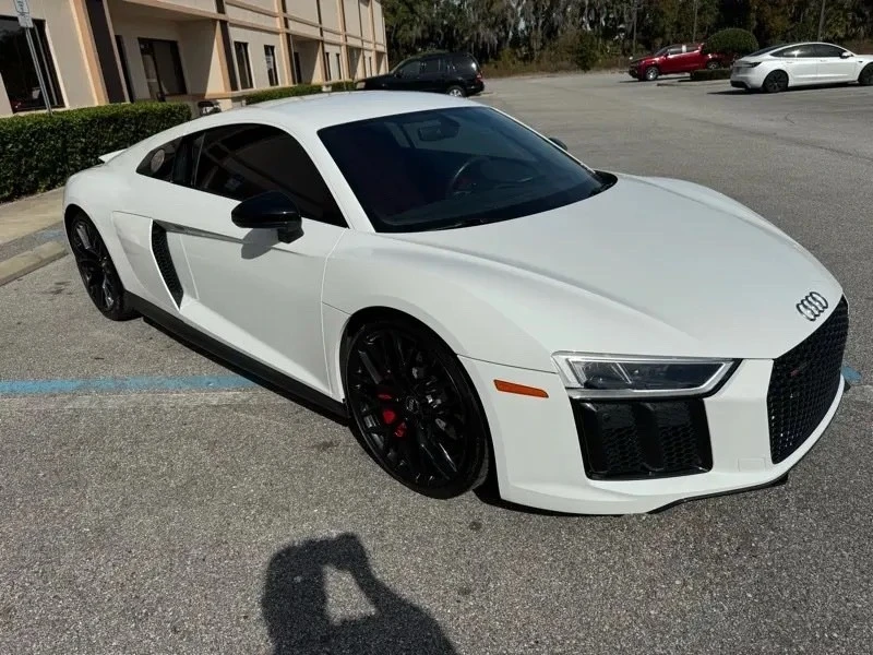 2018 Audi 4S R8 - Image 10 of 21