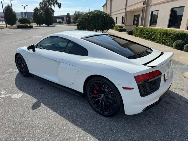 2018 Audi 4S R8 - Image 4 of 21