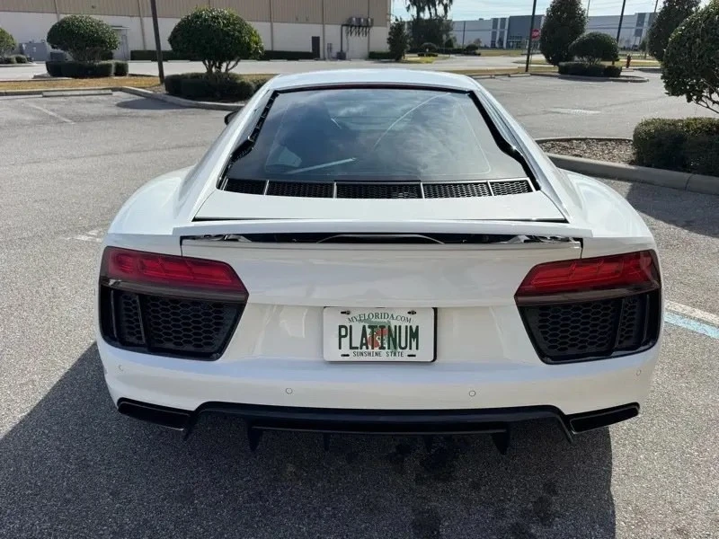 2018 Audi 4S R8 - Image 7 of 21